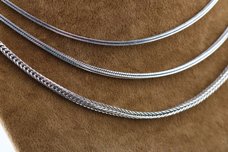 زنجیر نقره سیاه قلم