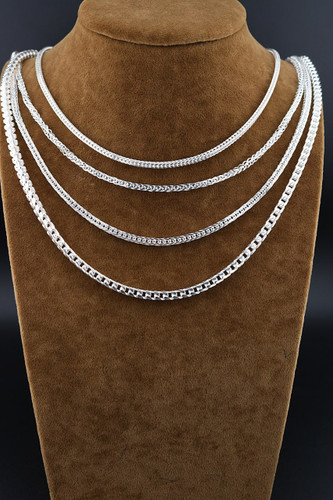 زنجیر نقره میرو