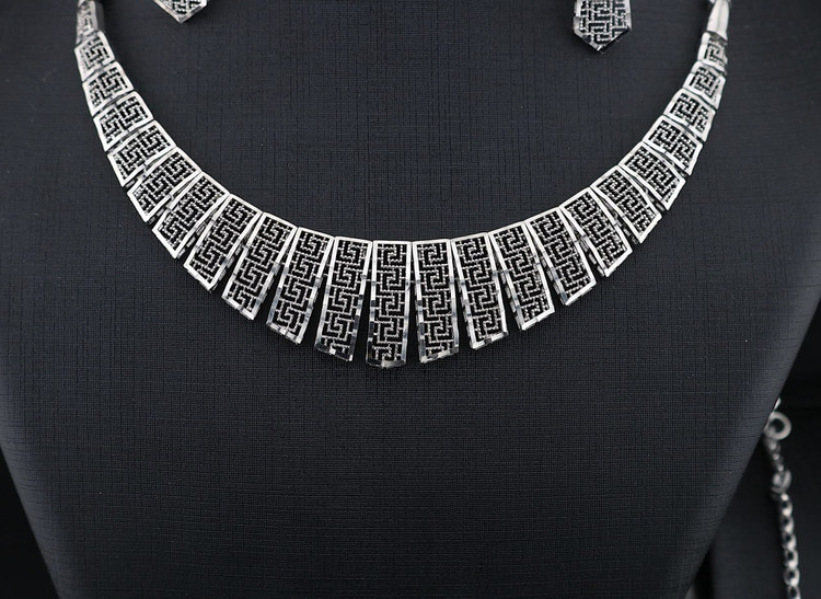 سرویس نقره زنانه