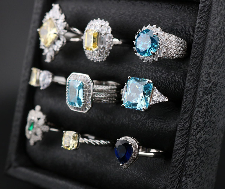 انگشتر نقره زنانه