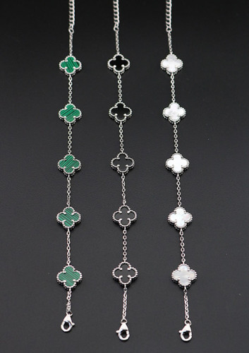 دستبند نقره زنانه