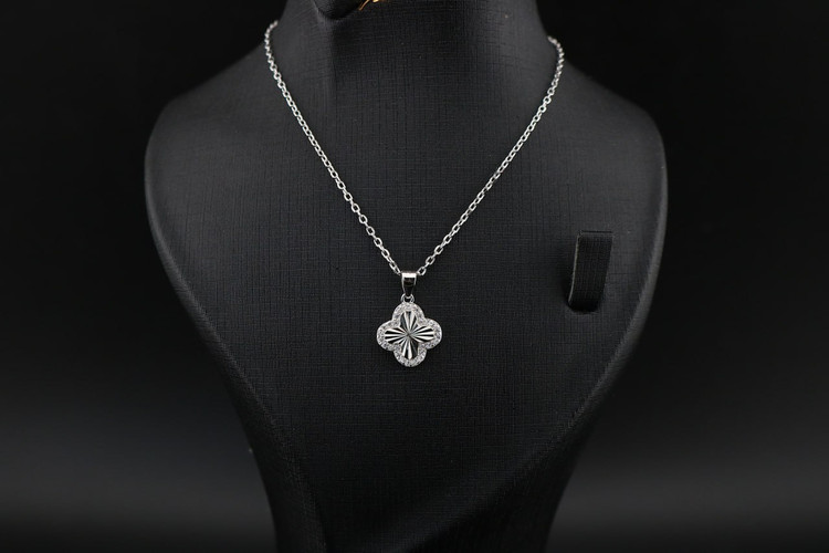 گردنبند نقره زنانه