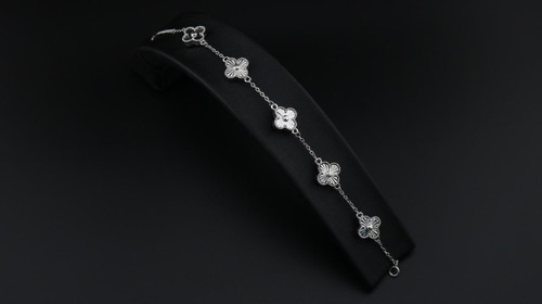 دستبند نقره زنانه