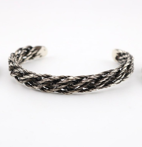 بنگل نقره اسپرت