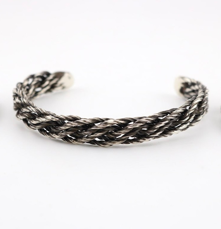 بنگل نقره اسپرت