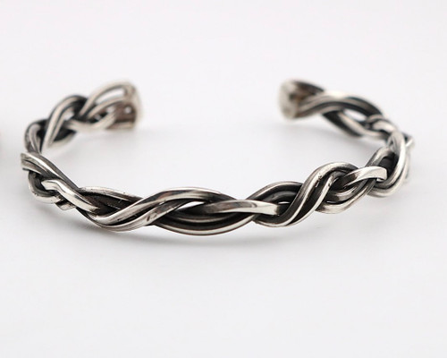 بنگل نقره اسپرت