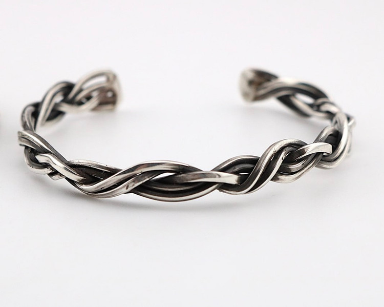 بنگل نقره اسپرت