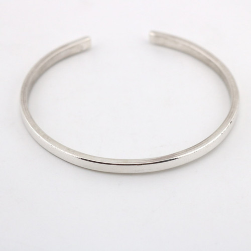 بنگل نقره اسپرت