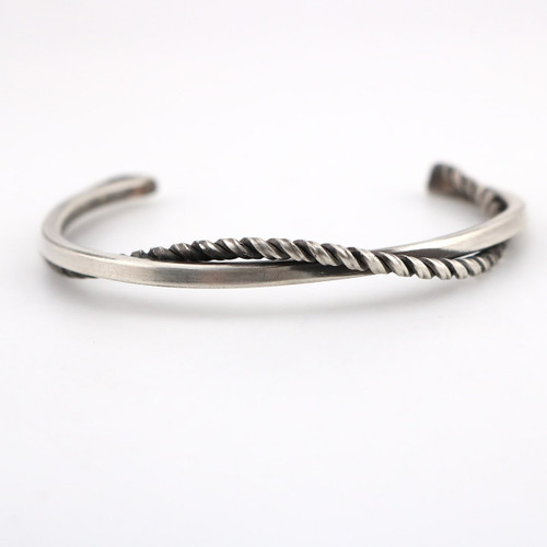 بنگل نقره اسپرت