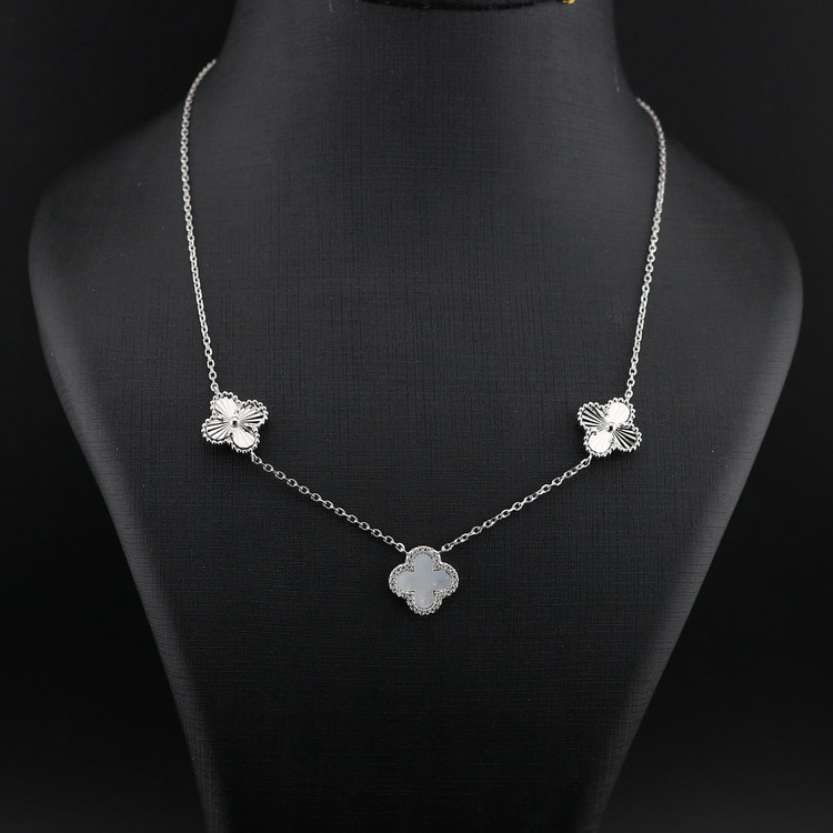 گردنبند نقره زنانه